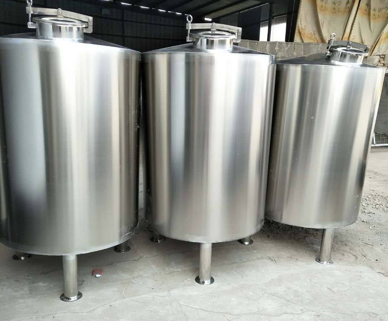 1751618531420108.jpg 不銹鋼儲罐 (8).jpg